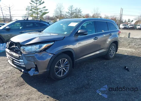 2019 Toyota Highlander Xle из США, поврежденный, VIN 5TDJZRFH4KS715827